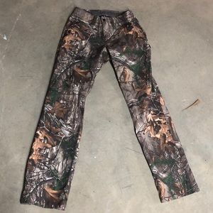 Brand new under armour storm1 real tree xtra 30x34